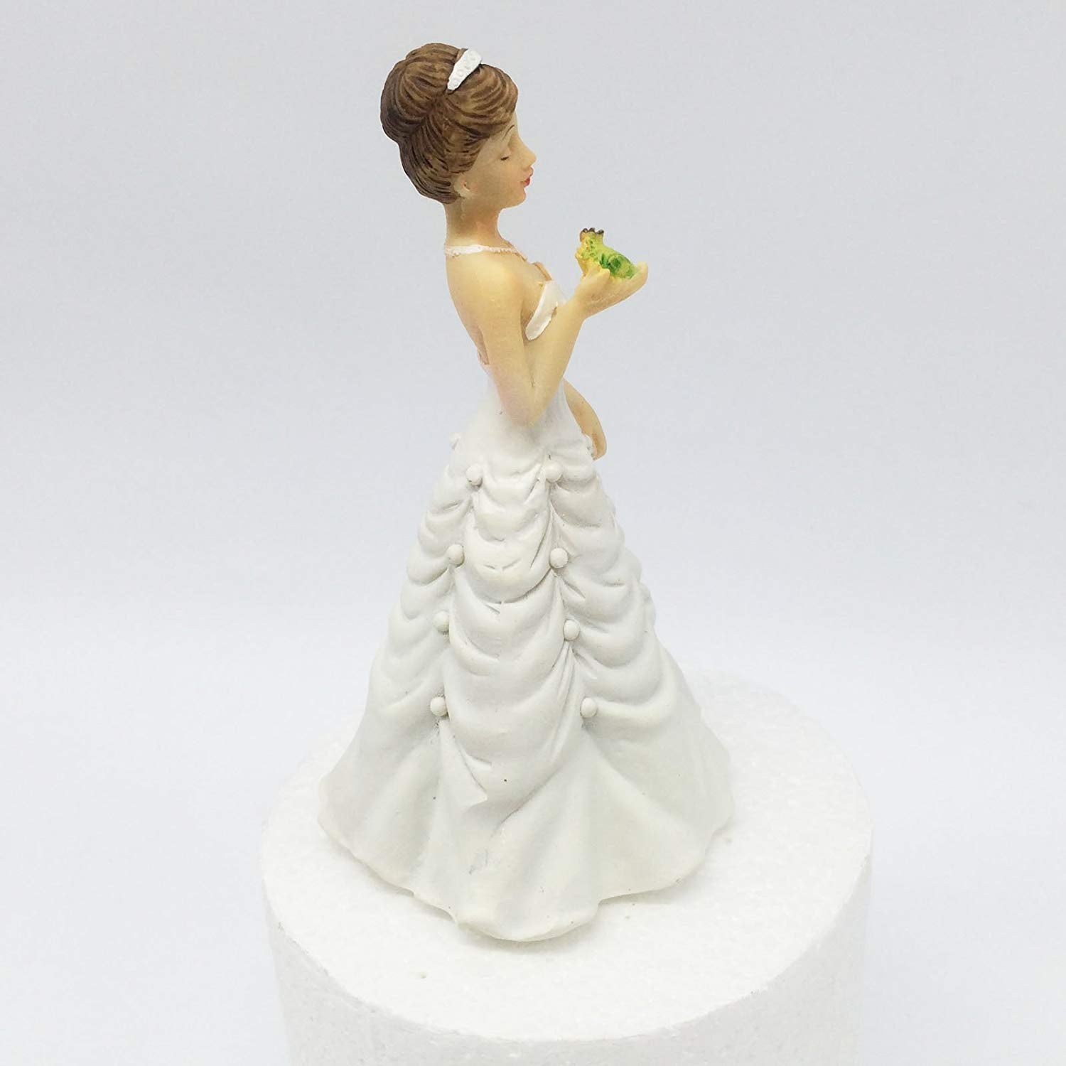 Kiss My Frog Prince Bride and Groom Resin Figurine Wedding Cake Topper 4.7inch Height